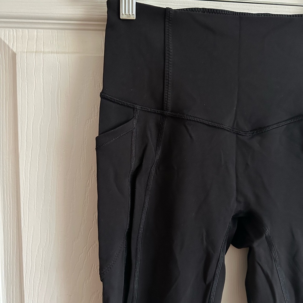 Lululemon wunder under training leggings with pockets